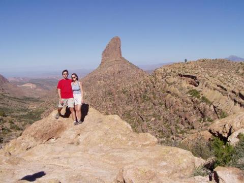 Superstition Mountains Hiking - Weaver's Needle