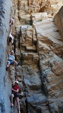 Dry Canyoneering That Looks Dangerous