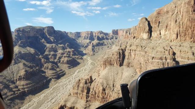 18 W Rim Adv Heli Exit Flight 2