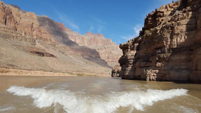 15 W Rim Adv Pontoon 1