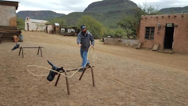 Priv HB Roping Steer 2