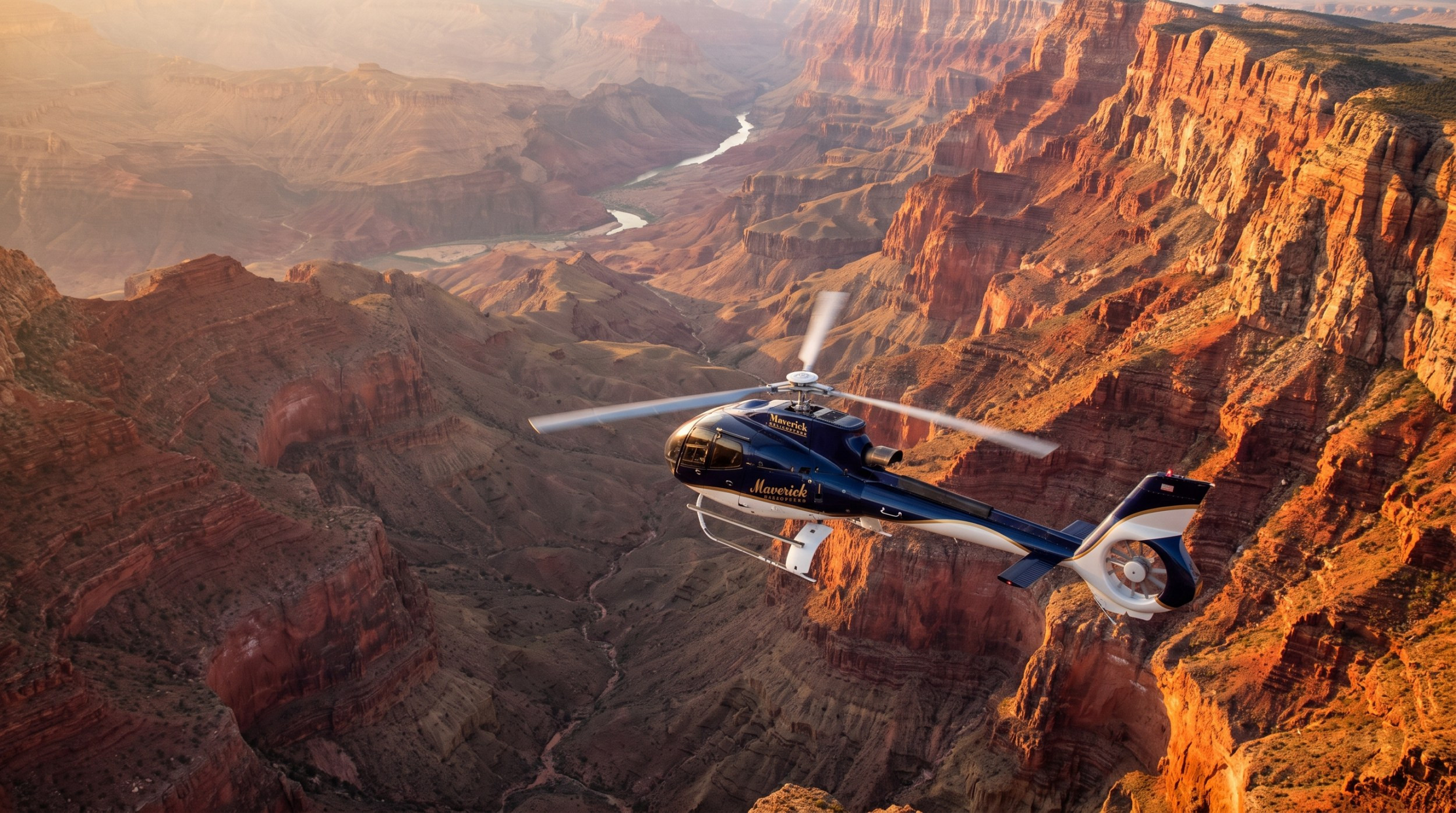 Private Grand Canyon South Rim Tour with Helicopter from Phoenix & Scottsdale