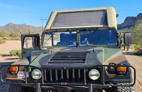 Advanced H1 Hummer Tour from Phoenix & Scottsdale
